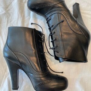 Bottega Veneta black platform booties